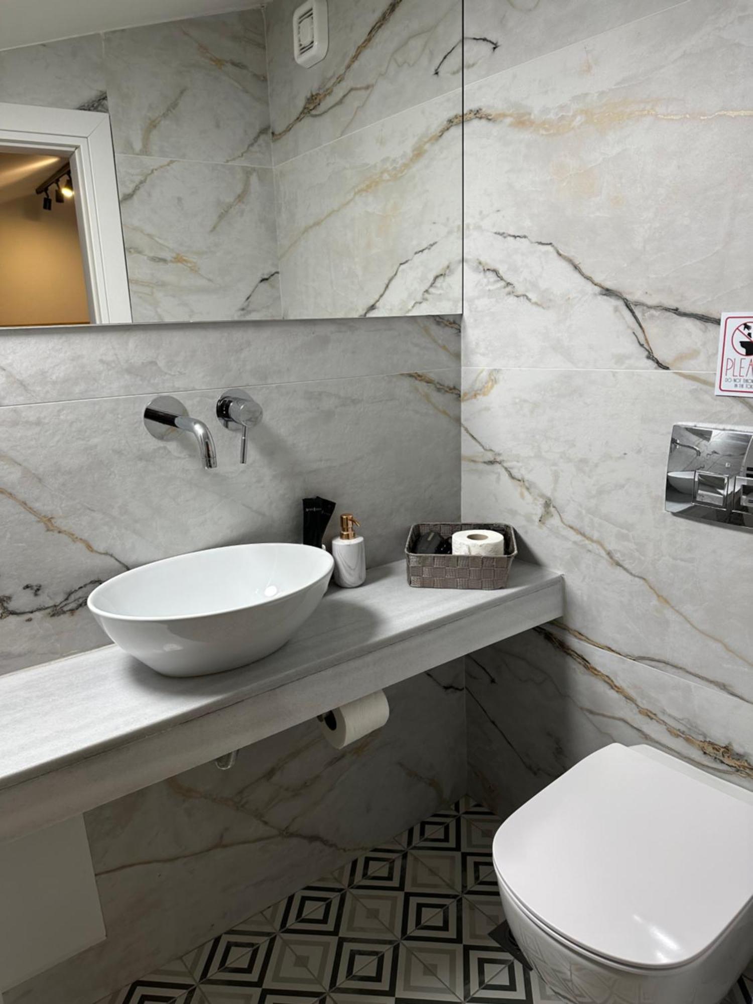 Belle Athenes - Luxury Rooms At Monastiraki Railway Station Exteriér fotografie